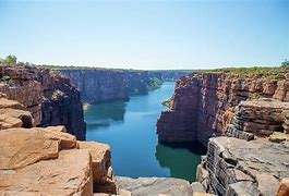 OIP 2025 03 01T095445.823 1