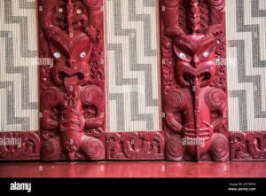 Carved Māori statues at the Māori Meeting House, Waitangi Treaty Grounds, Bay of Islands, Northland, New Zealand.